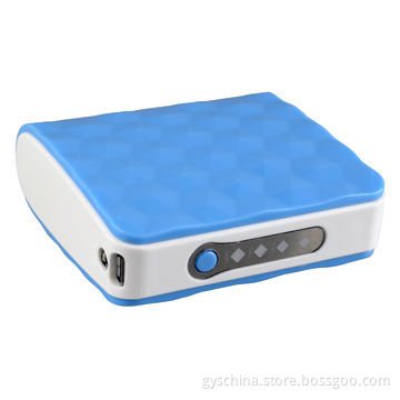 Power bank with 7800mAh capacity, for smartphones